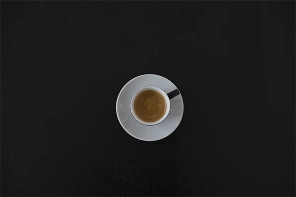 杜鹃花叶片灼伤の原因と対策 | 葉が茶色くならないための7つのステップ